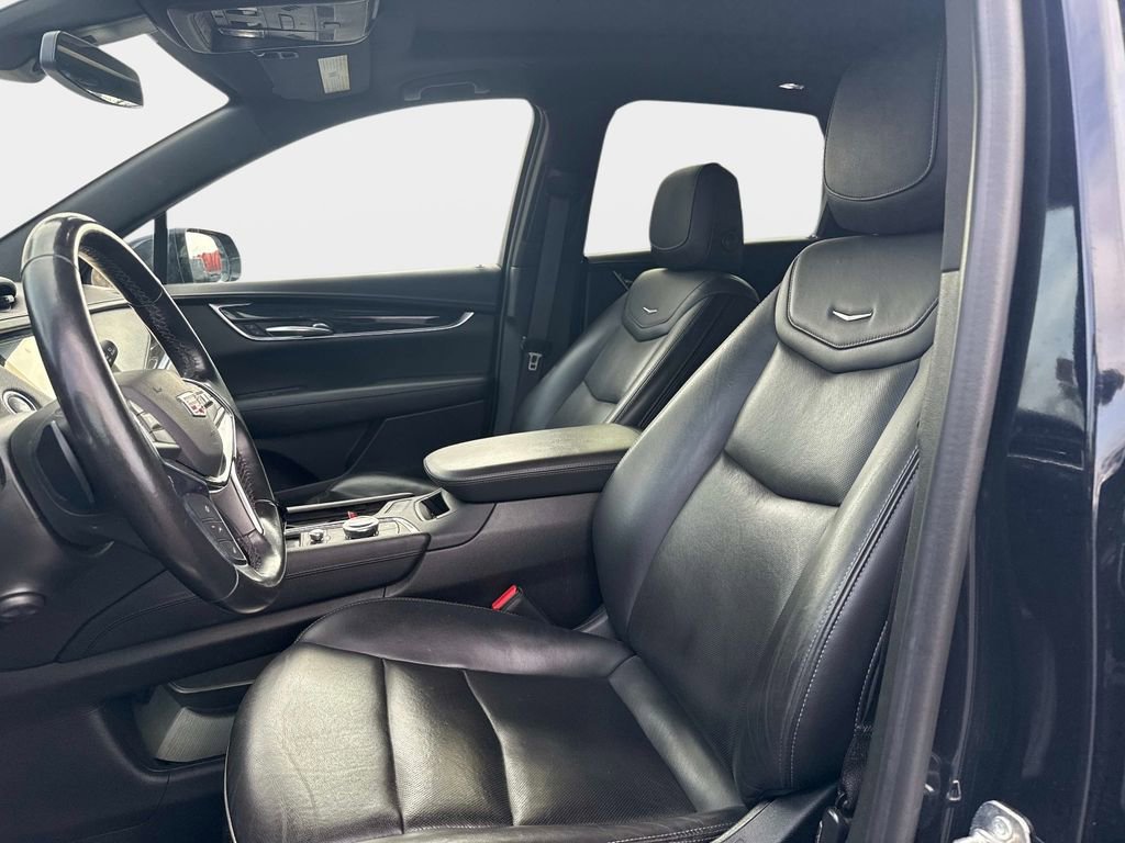 Used 2022 Cadillac XT5 Premium Luxury image 18