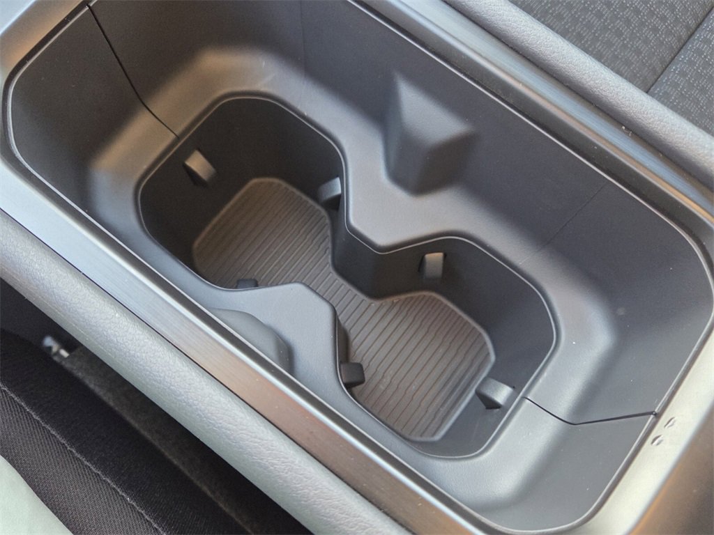 New 2026 Nissan Kicks S image 22