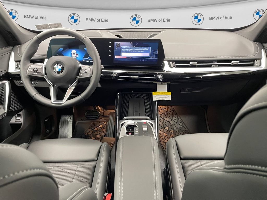 New 2026 BMW X1 xDrive28i w/ Technology Package AWD/4WD image 8