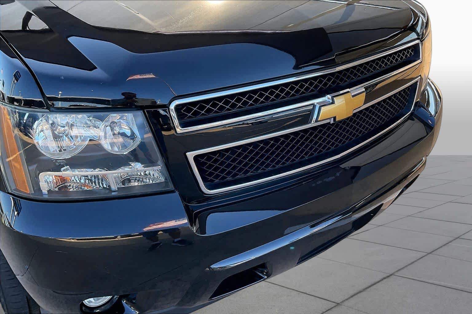 Used 2013 Chevrolet Tahoe LT w/ Luxury Package AWD/4WD image 27