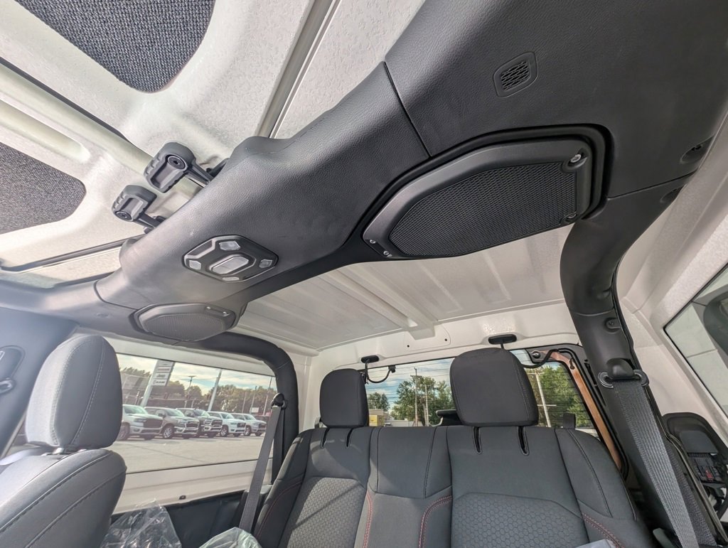 Used 2022 Jeep Wrangler Rubicon image 38