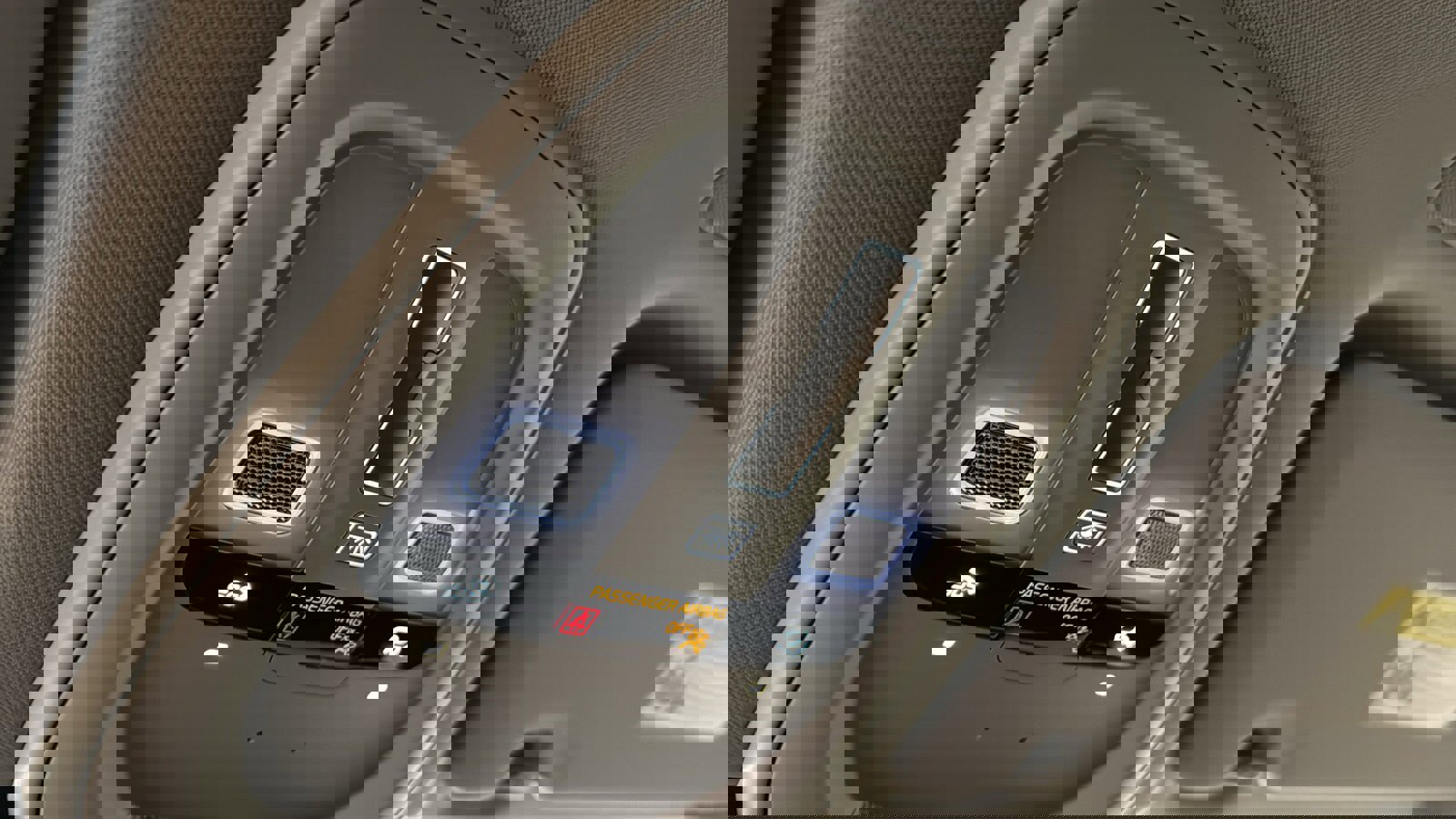 New 2026 Volvo XC60 T8 Plus w/ Protection Package Premier image 20