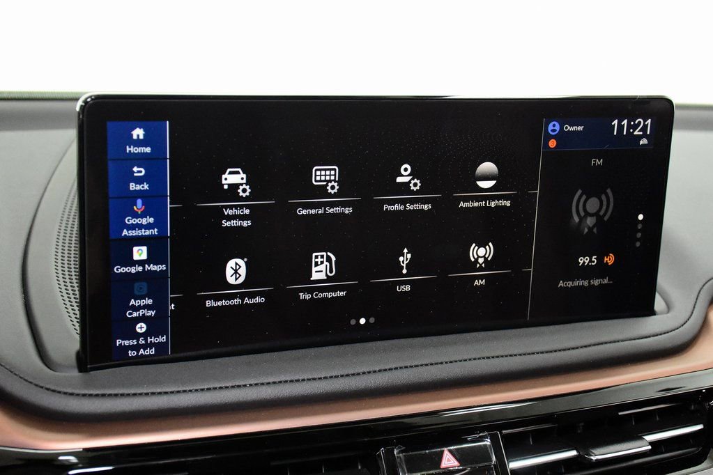 Used 2025 Acura MDX w/ Technology Package image 17