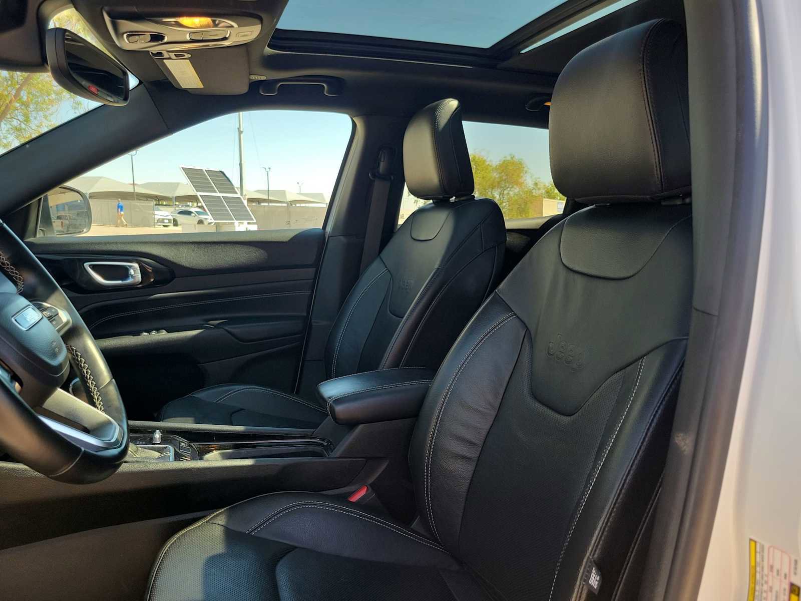 Used 2022 Jeep Compass High Altitude image 15