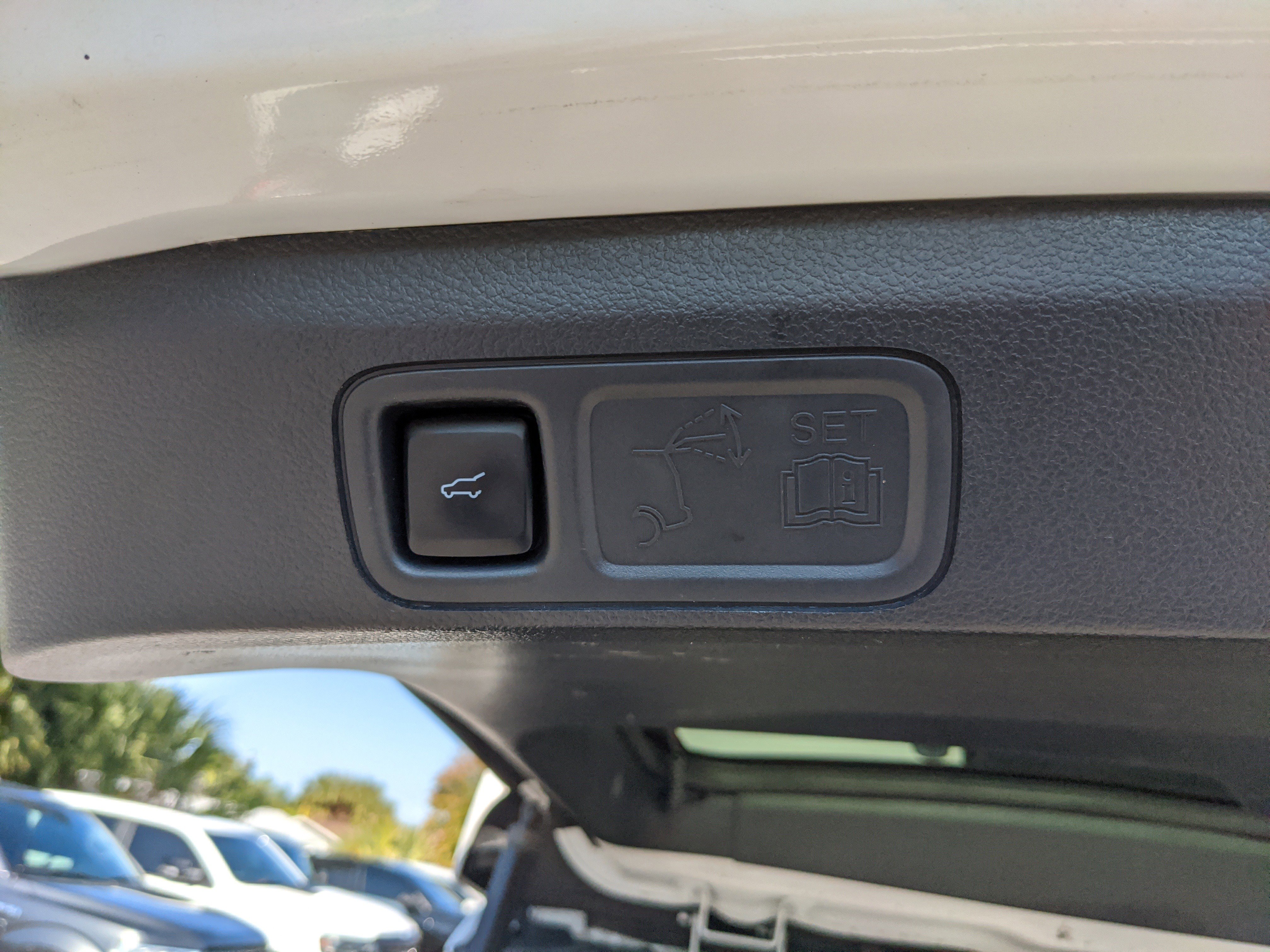 Used 2024 Ford Expedition Max Limited image 13