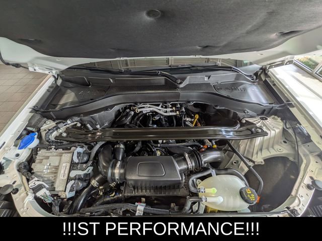 Used 2025 Ford Explorer ST image 27