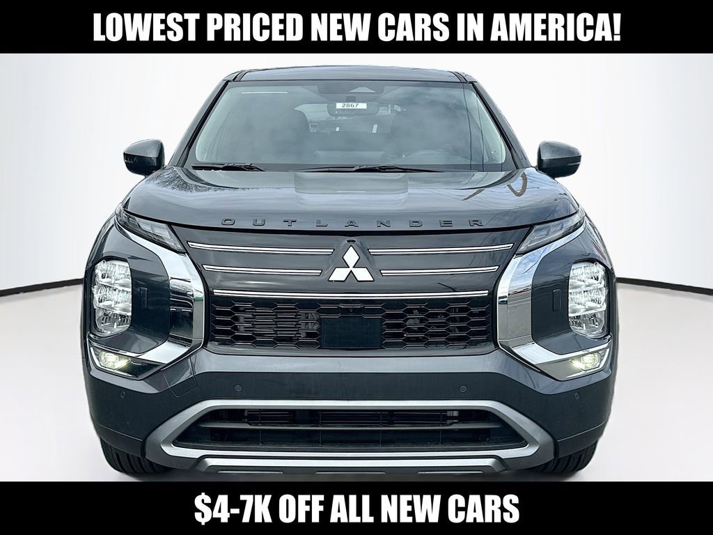 New 2026 Mitsubishi Outlander SE image 2