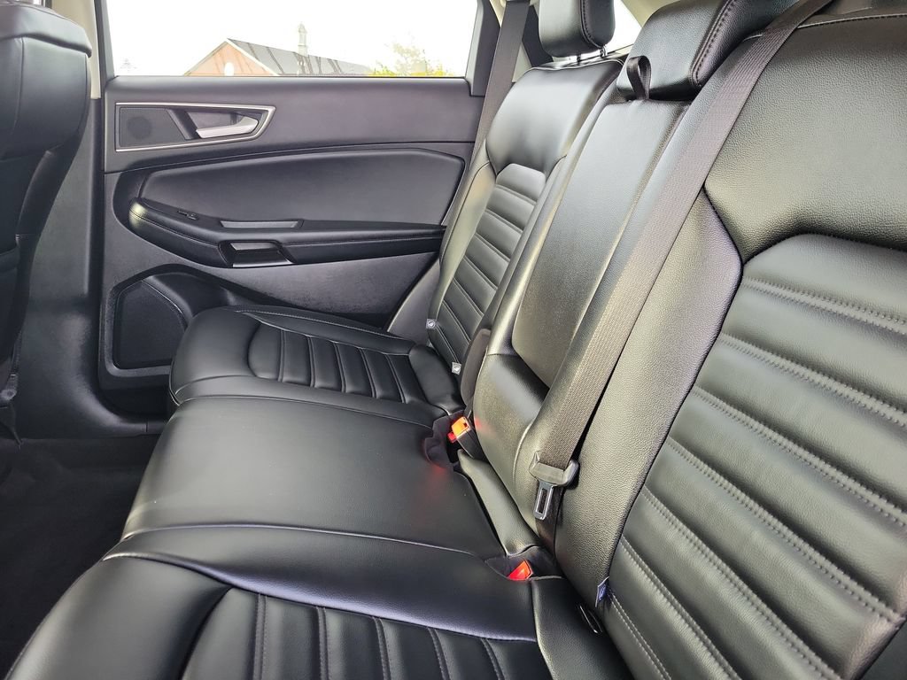 Used 2024 Ford Edge SEL w/ Convenience Package AWD/4WD image 12