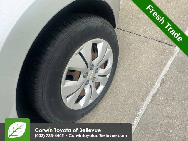 Used 2016 Chevrolet Cruze LS FWD image 11