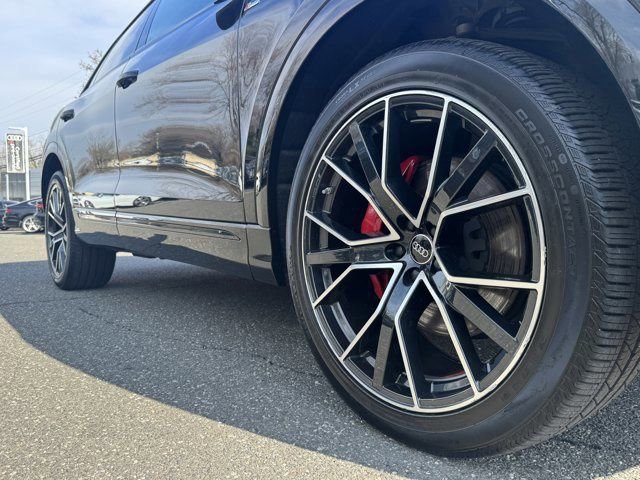 Certified 2023 Audi Q8 Premium Plus w/ Premium Plus Package image 9