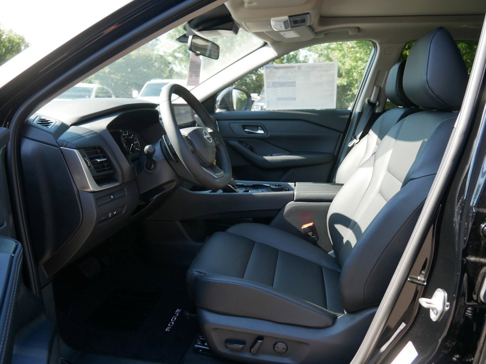 New 2026 Nissan Rogue SV w/ SV Premium Package image 5