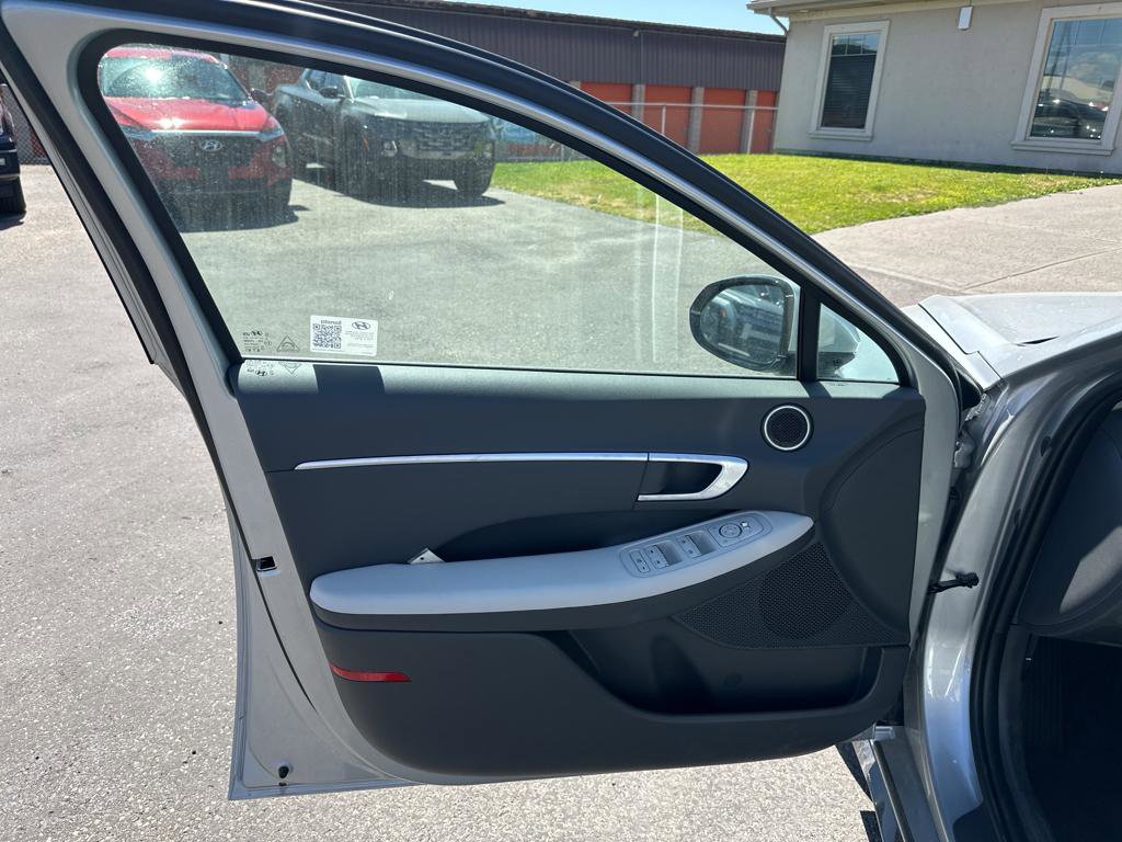 New 2024 Hyundai Sonata SEL w/ Convenience Package image 10