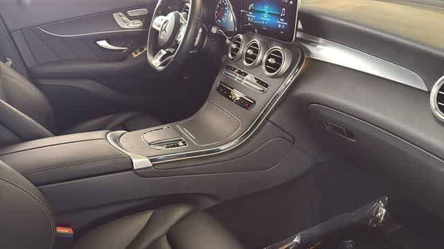 Used 2022 Mercedes-Benz GLC 300 image 36