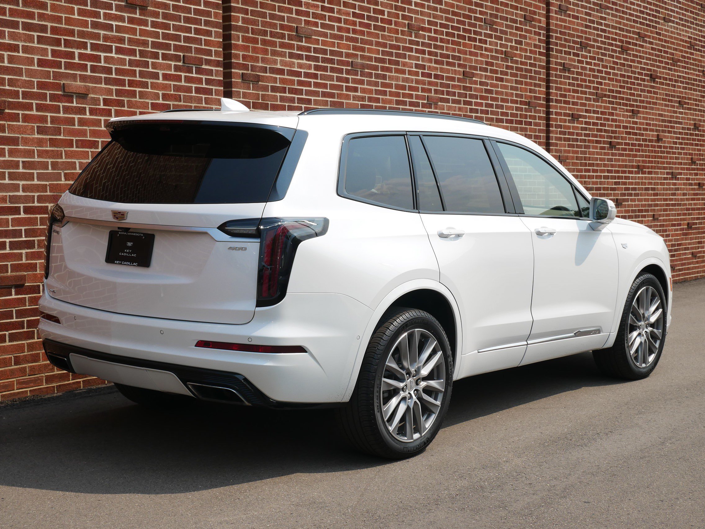 Used 2020 Cadillac XT6 Sport w/ Platinum Package AWD/4WD image 25