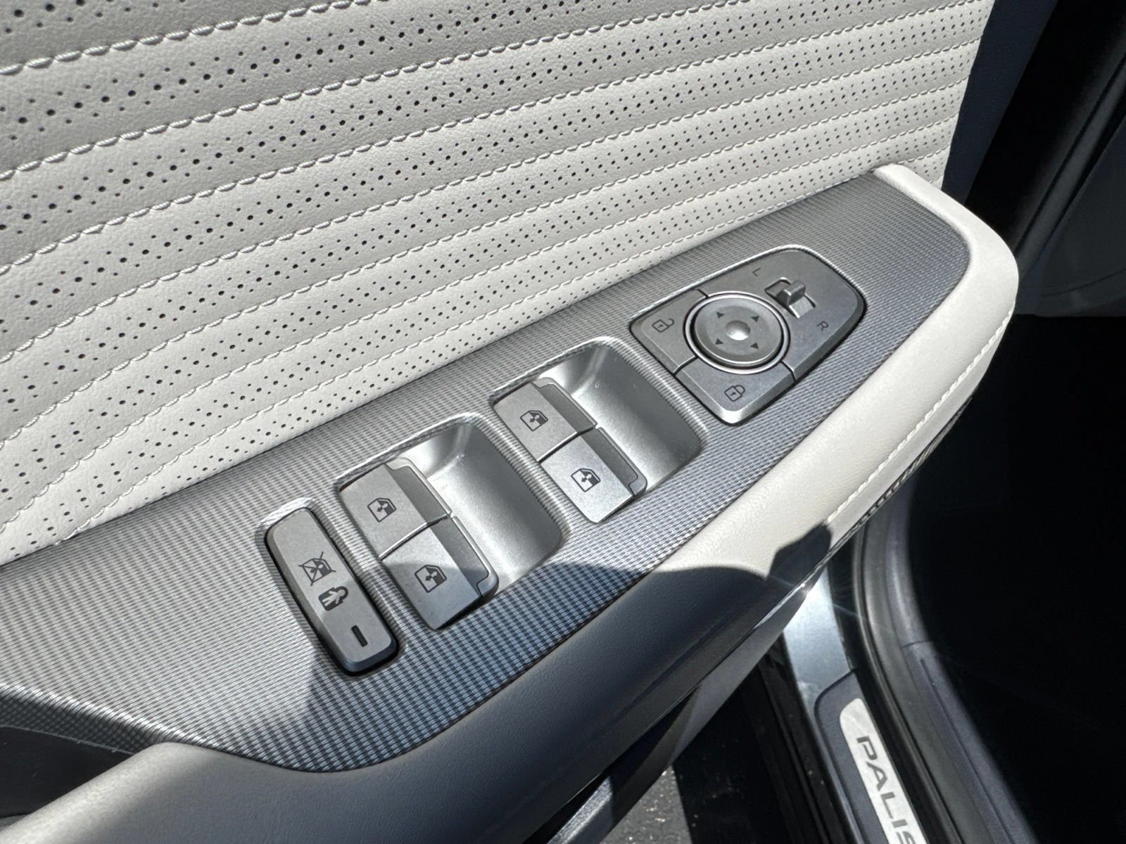 Used 2024 Hyundai Palisade Calligraphy AWD/4WD image 23