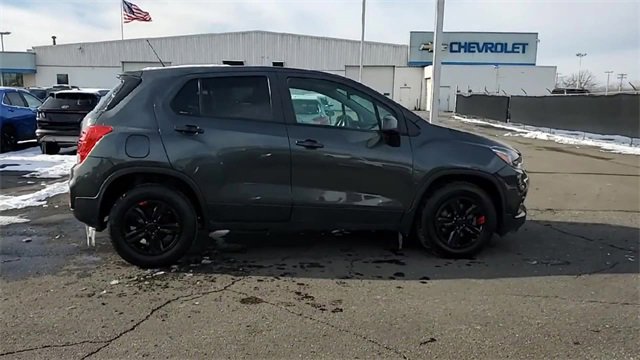 Certified 2019 Chevrolet Trax LS w/ Tint and Cruise Package image 8