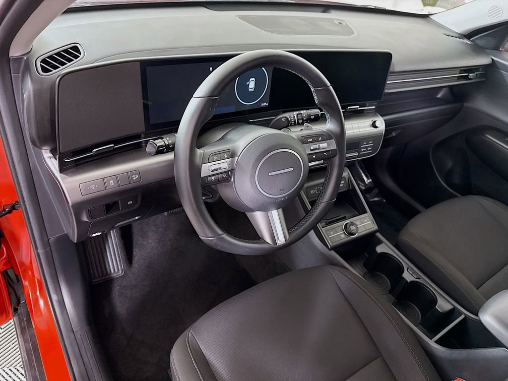 Certified 2025 Hyundai Kona SEL FWD image 19