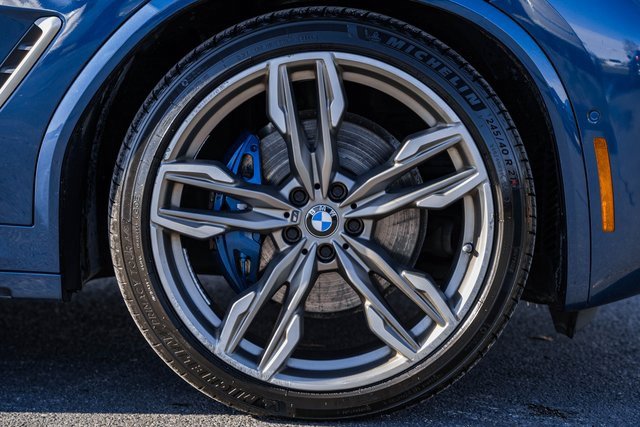 Used 2018 BMW X3 M40i w/ Premium Package image 17