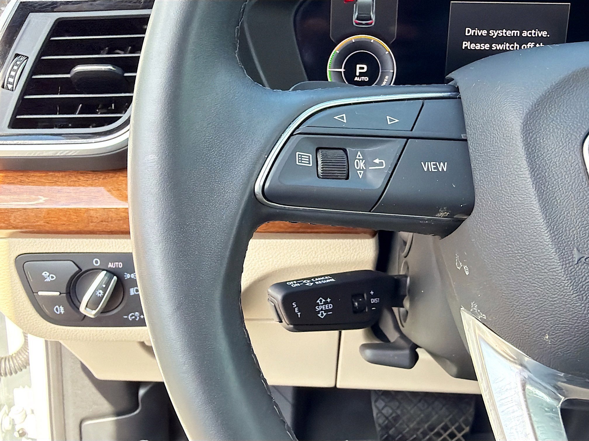 Used 2023 Audi Q5 e Prestige w/ Prestige Package AWD/4WD image 36