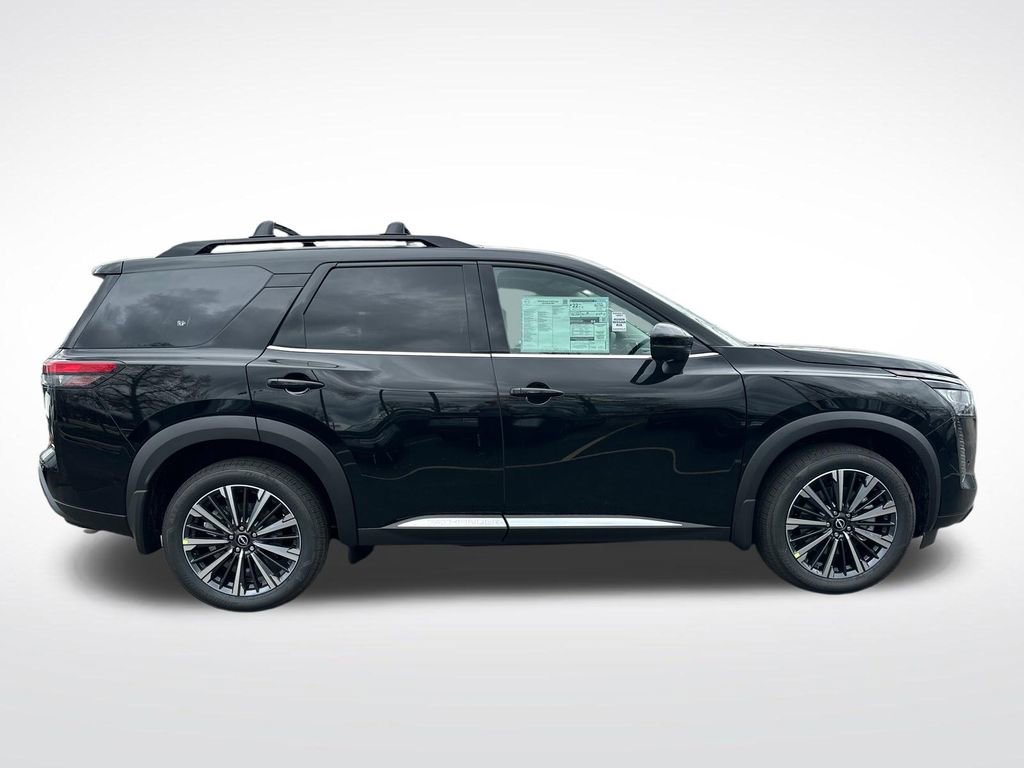 New 2026 Nissan Pathfinder Platinum w/ Cargo Package AWD/4WD image 6