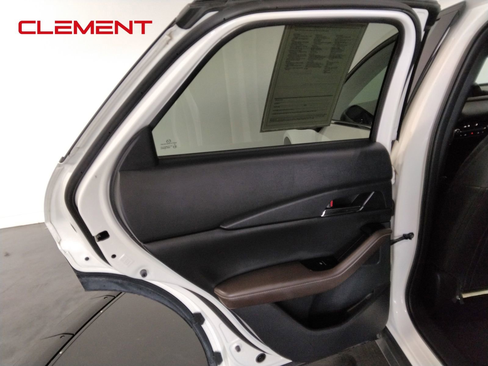 Used 2023 MAZDA CX-30 AWD 2.5 S w/ Premium Package image 32