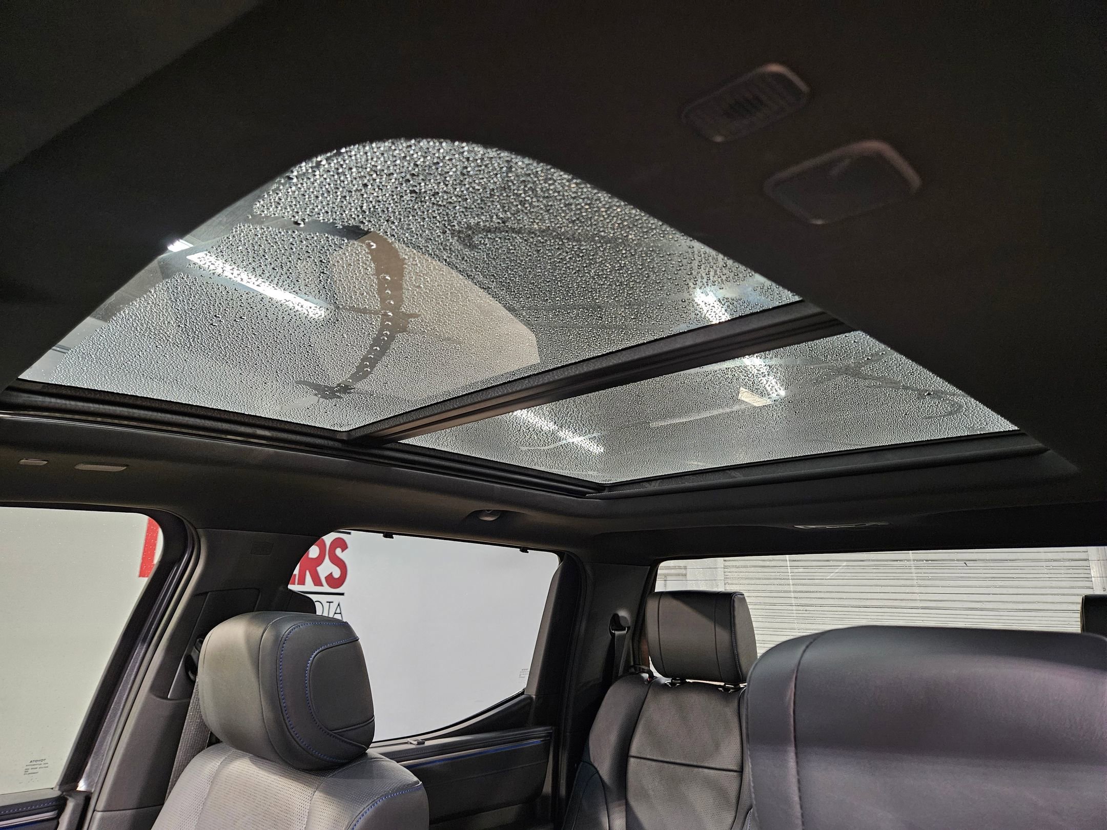 Used 2022 Toyota Tundra Platinum image 25