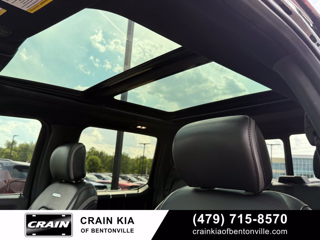Used 2018 Ford F150 Platinum w/ Equipment Group 701A Luxury AWD/4WD image 22