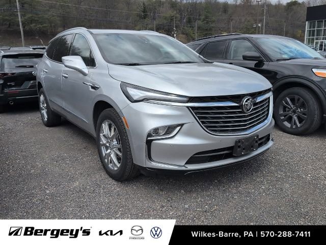 Used 2022 Buick Enclave Premium w/ Experience Buick Package AWD/4WD image 2