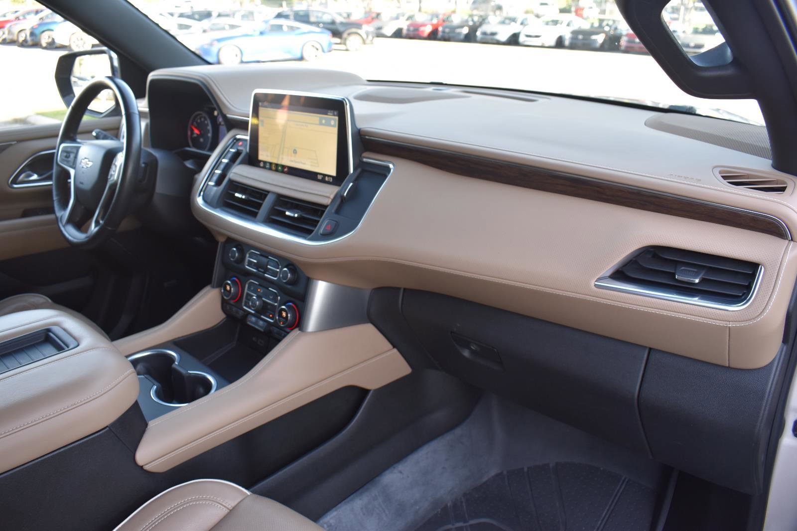 Used 2021 Chevrolet Tahoe Premier w/ Premium Package RWD image 78