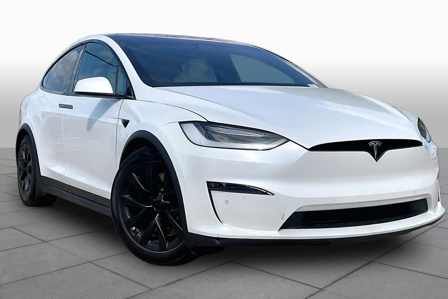 Used 2022 Tesla Model X AWD/4WD image 3