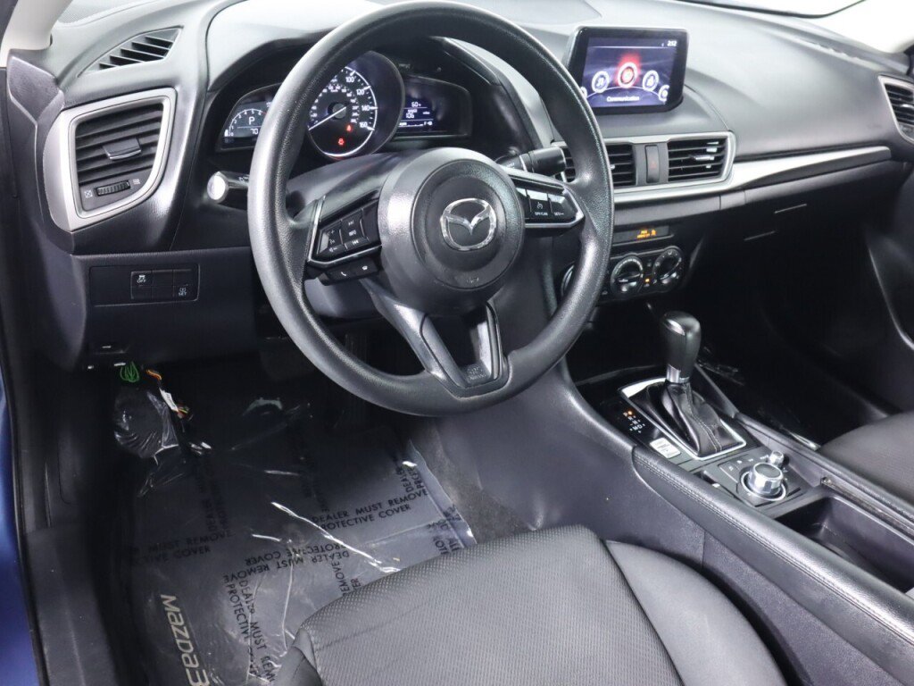 Used 2018 MAZDA MAZDA3 Sport FWD image 9