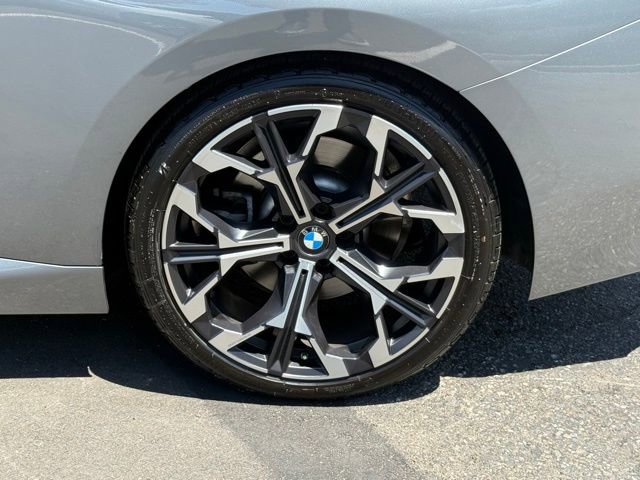 Used 2025 BMW 230i Coupe w/ Convenience Package RWD image 14