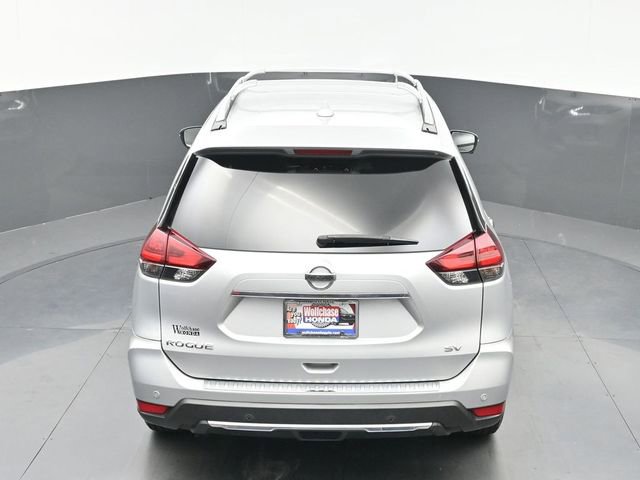 Used 2019 Nissan Rogue SV w/ Premium Package image 32