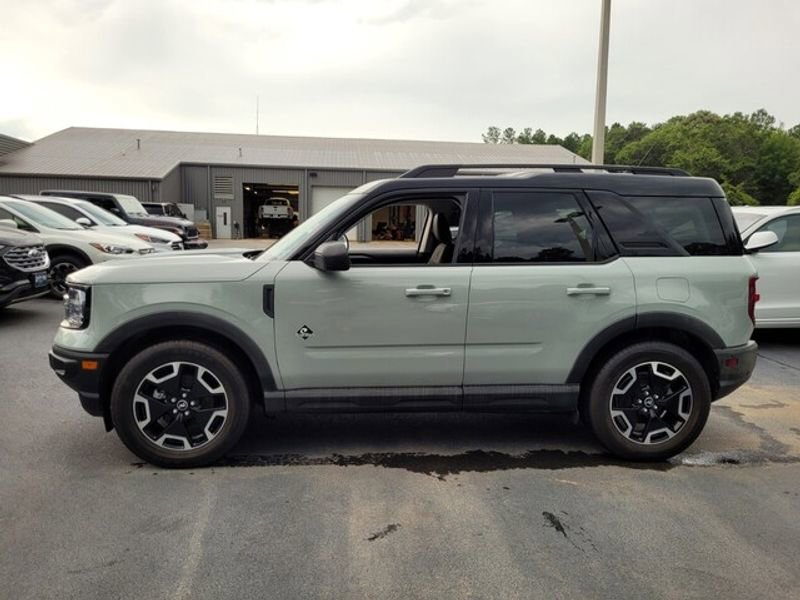 Used 2021 Ford Bronco Sport Outer Banks image 3