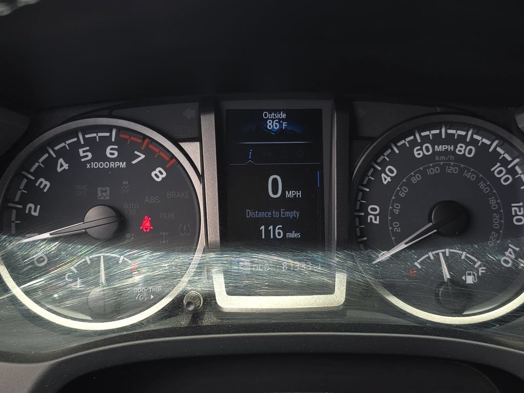 Used 2022 Toyota Tacoma TRD Off-Road w/ Technology Package AWD/4WD image 22