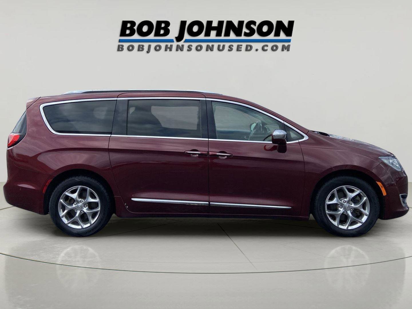 Used 2019 Chrysler Pacifica Limited w/ Advanced Safetytec Group image 5