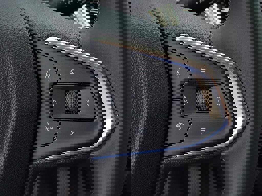 New 2026 Chevrolet Trax LT w/ LT Convenience Package image 14