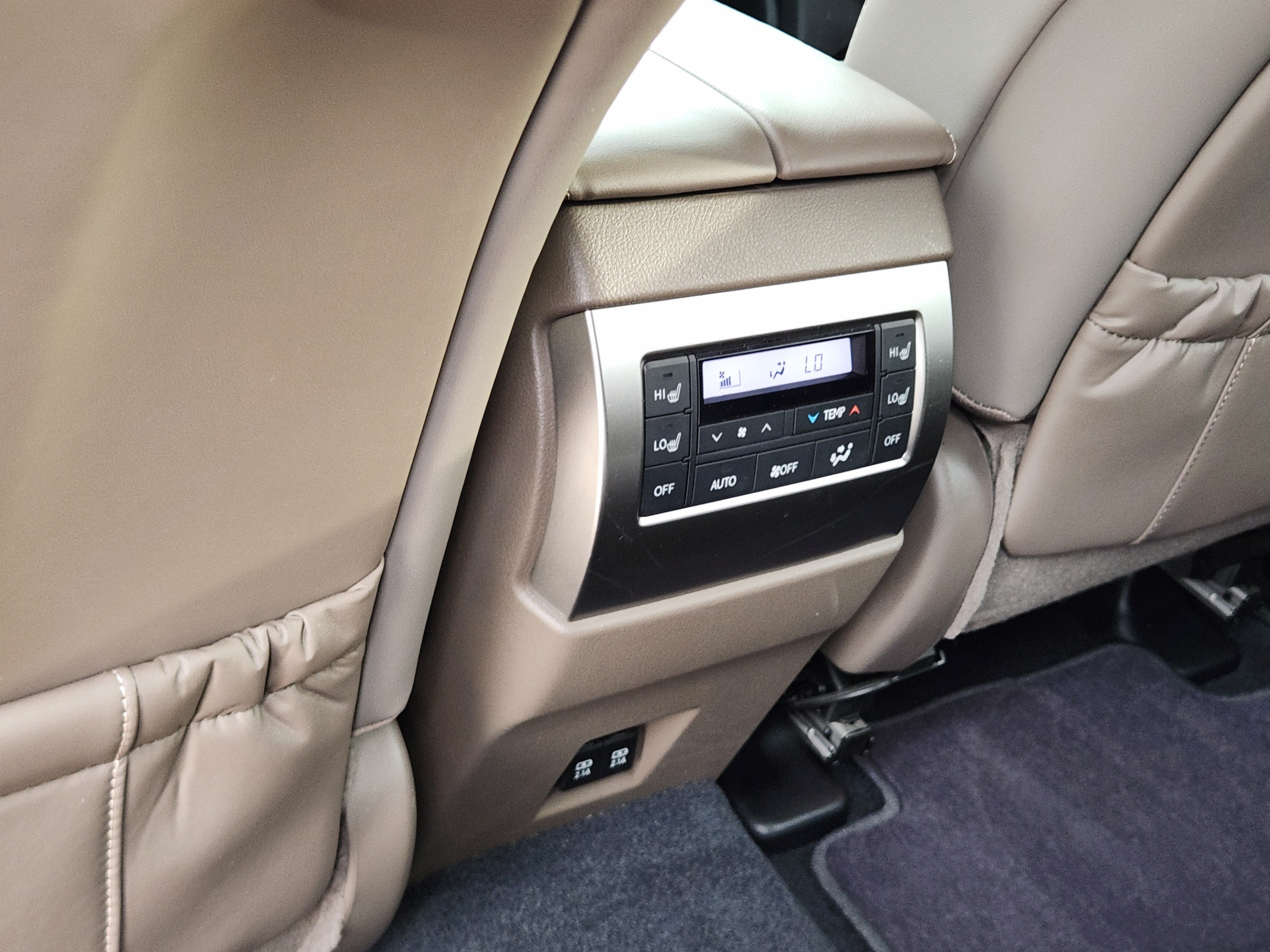 Certified 2023 Lexus GX 460 Premium w/ Premium Package AWD/4WD image 39