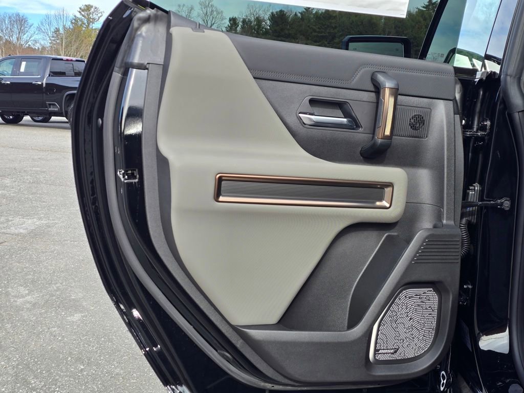 New 2025 GMC Hummer EV 2X image 46