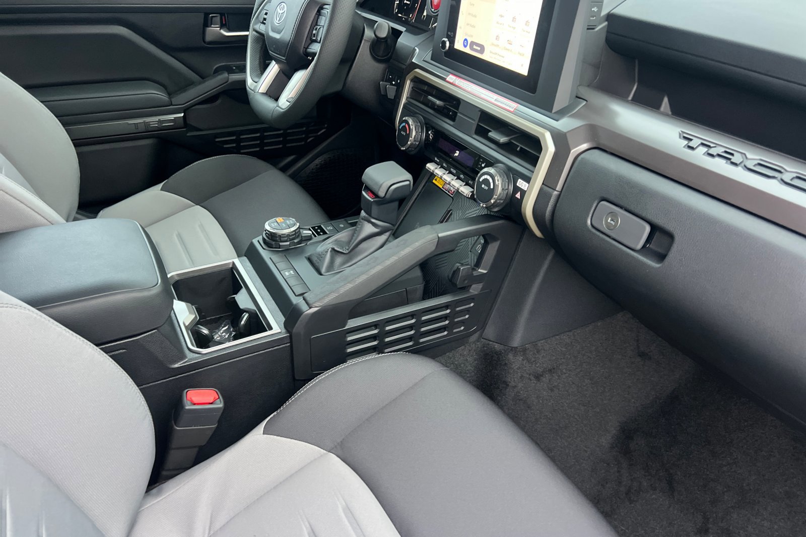 New 2025 Toyota Tacoma TRD Off-Road image 13