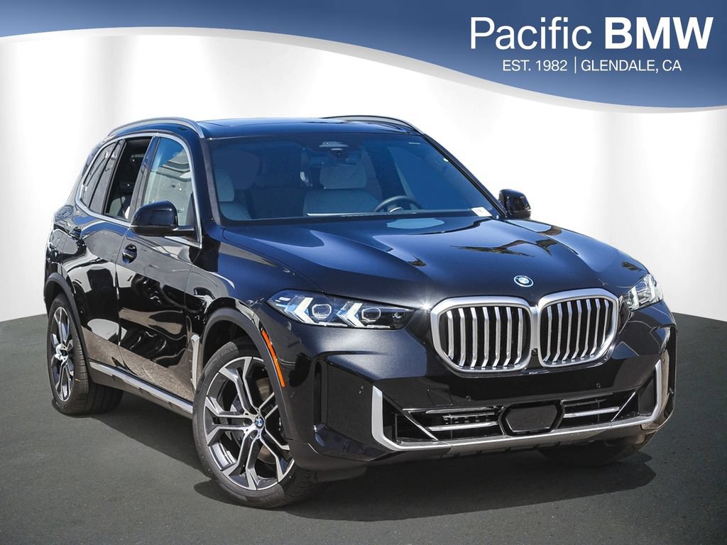 New 2026 BMW X5 xDrive50e w/ Parking Assistance Package