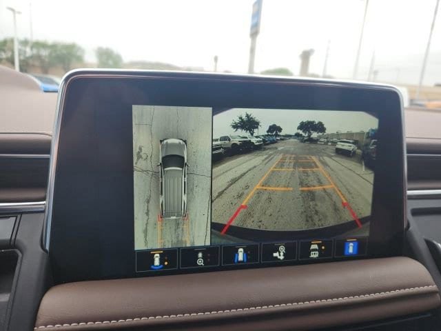 Used 2023 Chevrolet Tahoe High Country RWD image 8
