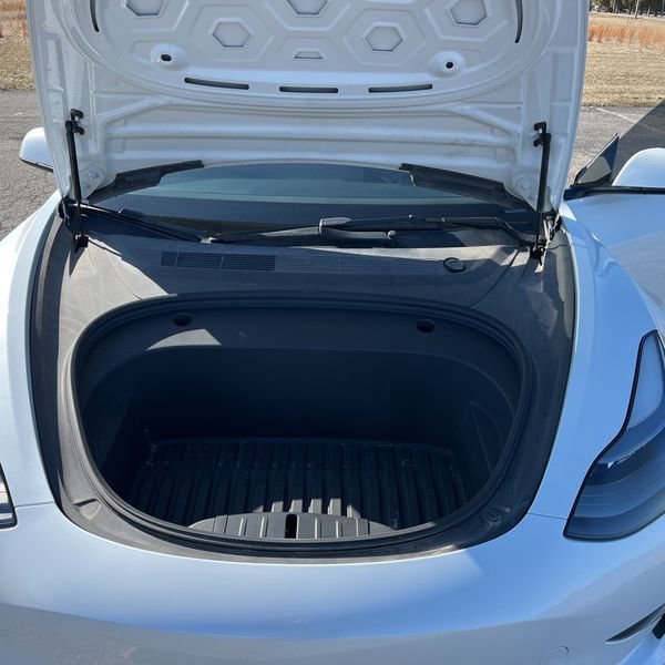 Used 2023 Tesla Model 3 Performance image 11
