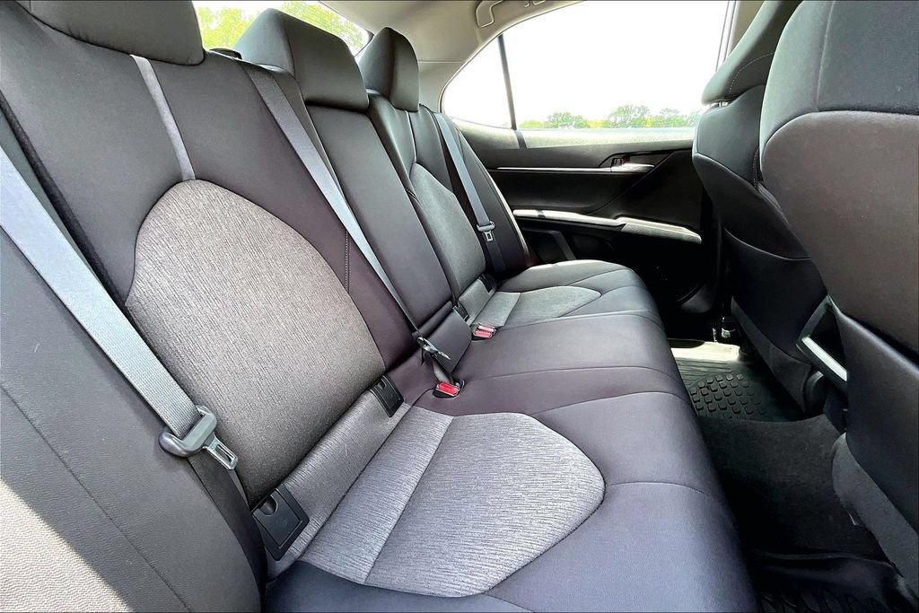 Used 2021 Toyota Camry LE w/ Protection Package (Q2) (TMS) FWD image 26