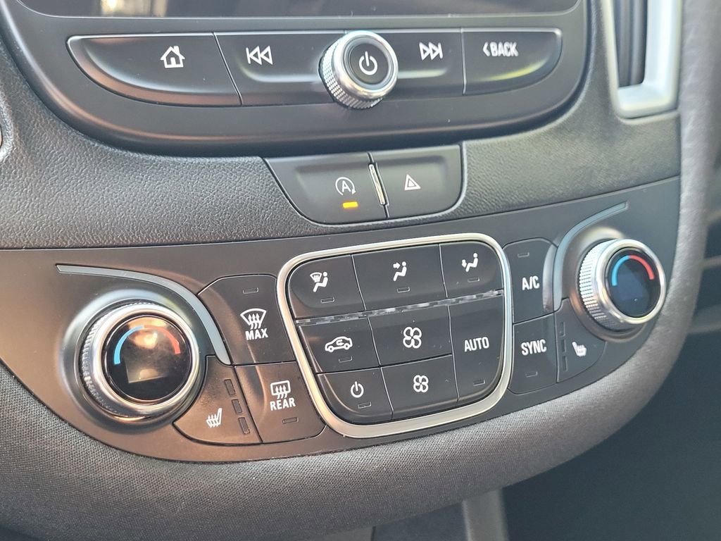 Used 2023 Chevrolet Malibu LT image 20