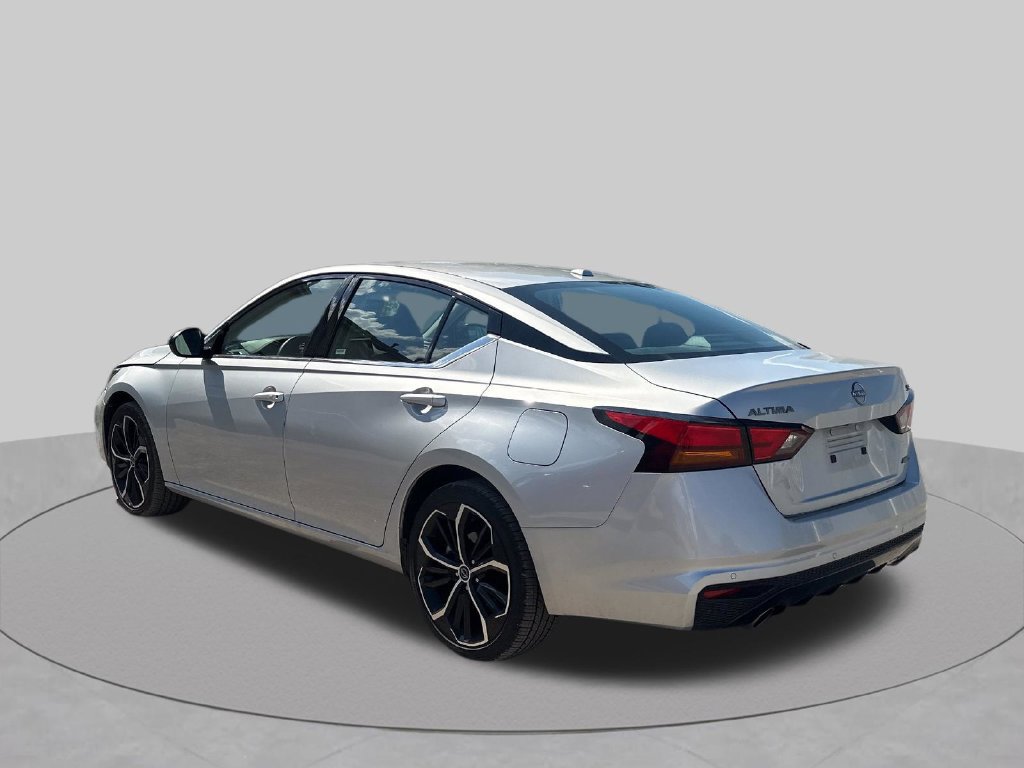 Certified 2025 Nissan Altima 2.5 SR AWD/4WD image 32