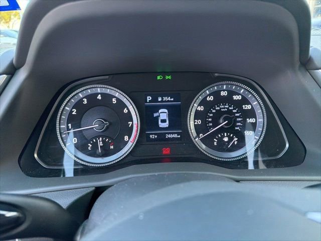 Used 2023 Hyundai Sonata SE w/ Preferred Accessory Package FWD image 12