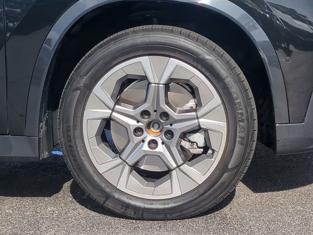 Used 2025 BMW X1 xDrive28i image 11