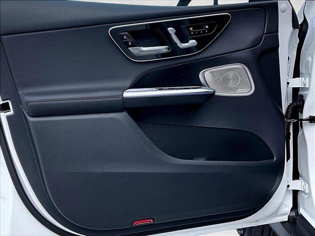 New 2026 Mercedes-Benz GLC 350e 4MATIC image 25