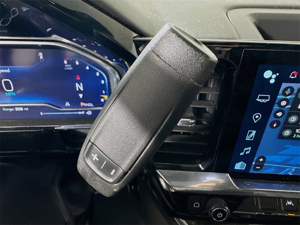 Used 2025 Chevrolet Silverado 1500 LT image 15